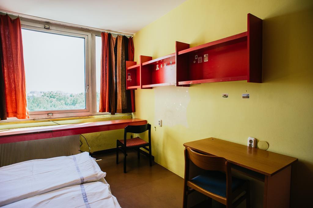 City Hostel Pest 35. Budapest Exteriör bild